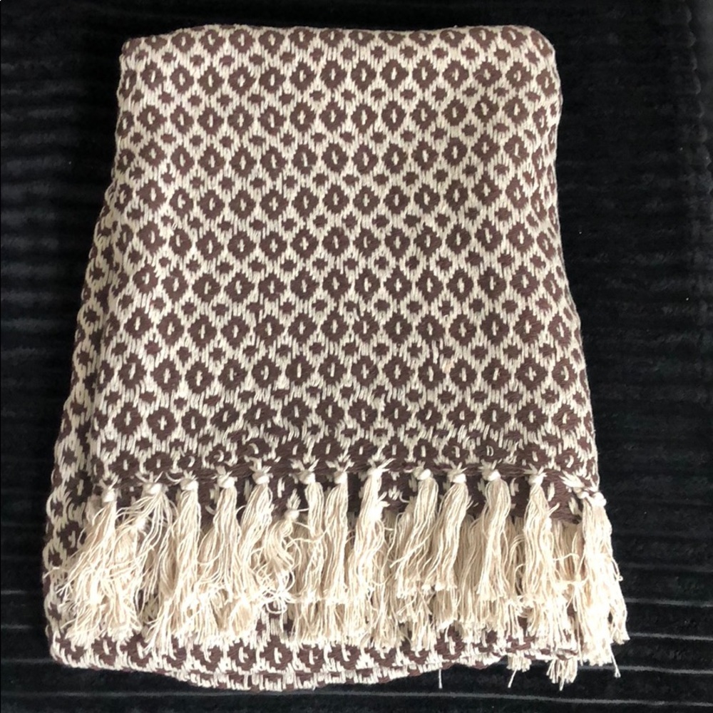 Cotton Southwest Diamond Hand Woven Throw Blanket